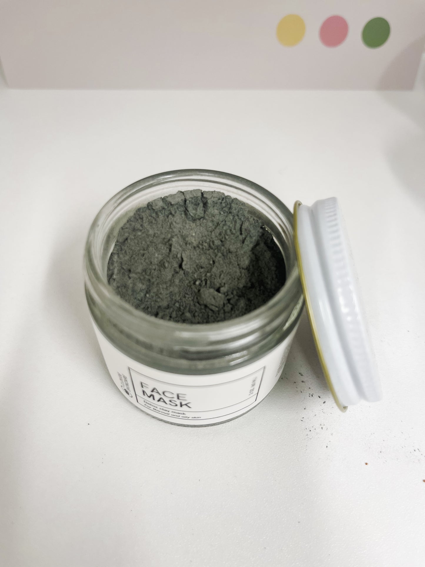 Detox mud mask